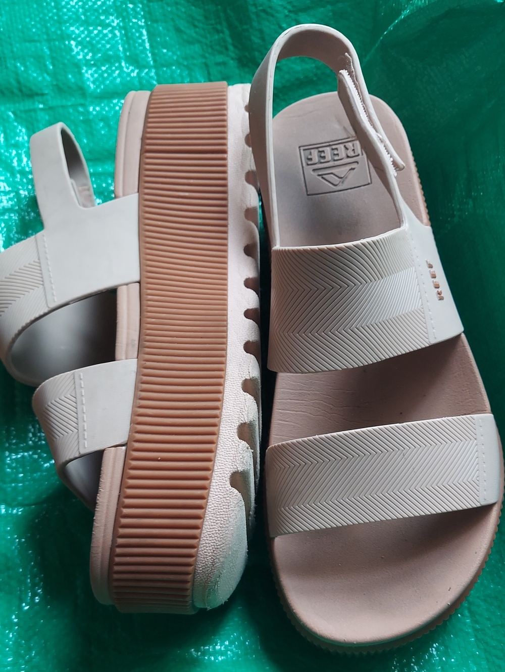 Reef Women’s Platform Slingback Sandals in Pale Nude Pink